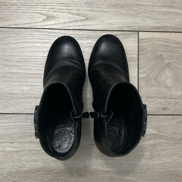 Tory Burch wedge boots - Picture 5 of 9